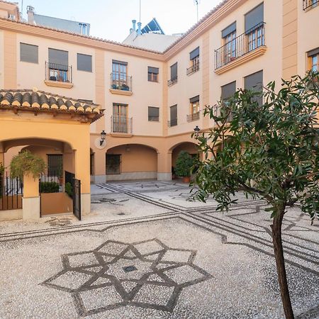 גרנדה Apartamento Adultos Centro Nueva De La Virgen 2 Free Parking מראה חיצוני תמונה