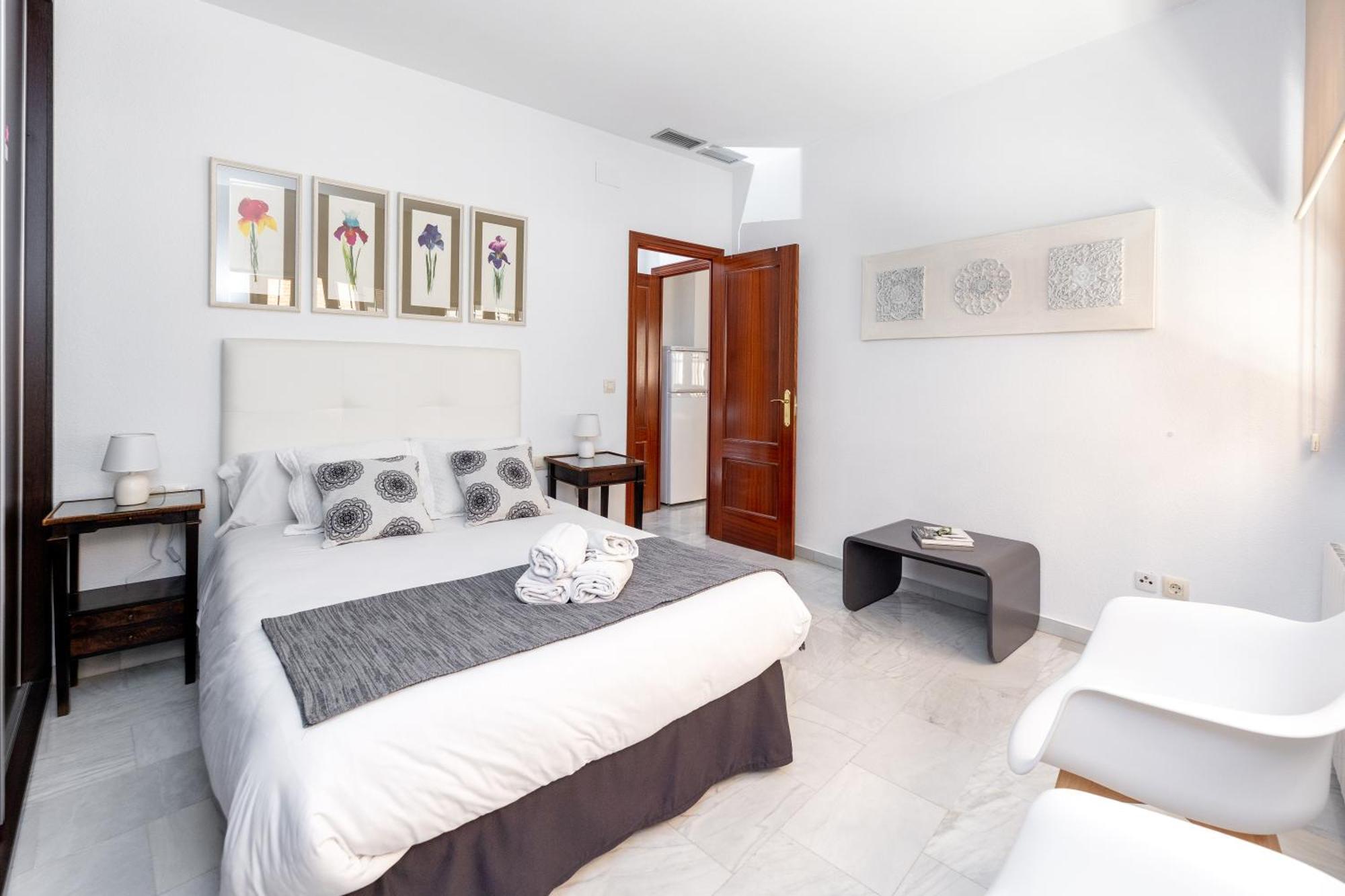 גרנדה Apartamento Adultos Centro Nueva De La Virgen 2 Free Parking מראה חיצוני תמונה